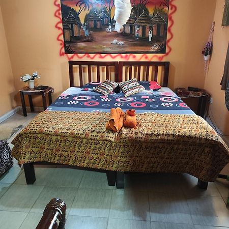 Casa Hotel Sinkiling Gambia Serrekunda Buitenkant foto