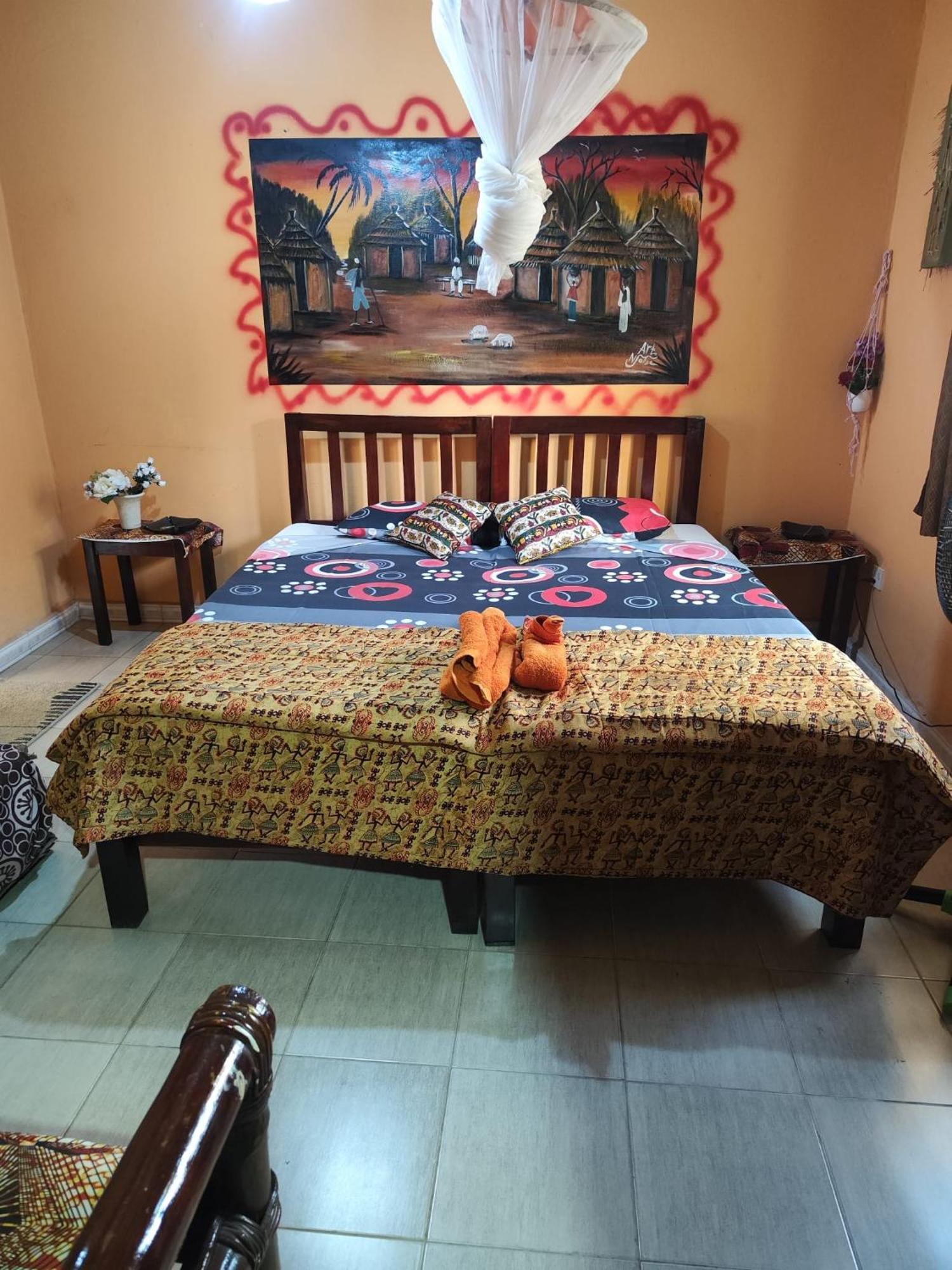 Casa Hotel Sinkiling Gambia Serrekunda Buitenkant foto
